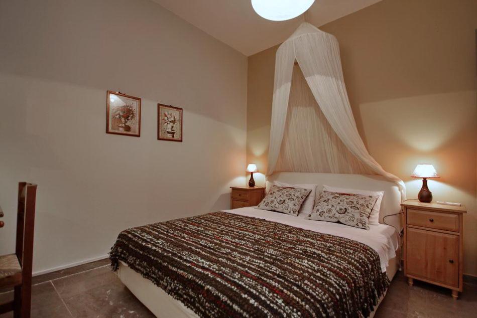 Aloe Luxury Apartments Porto Heli Exterior photo