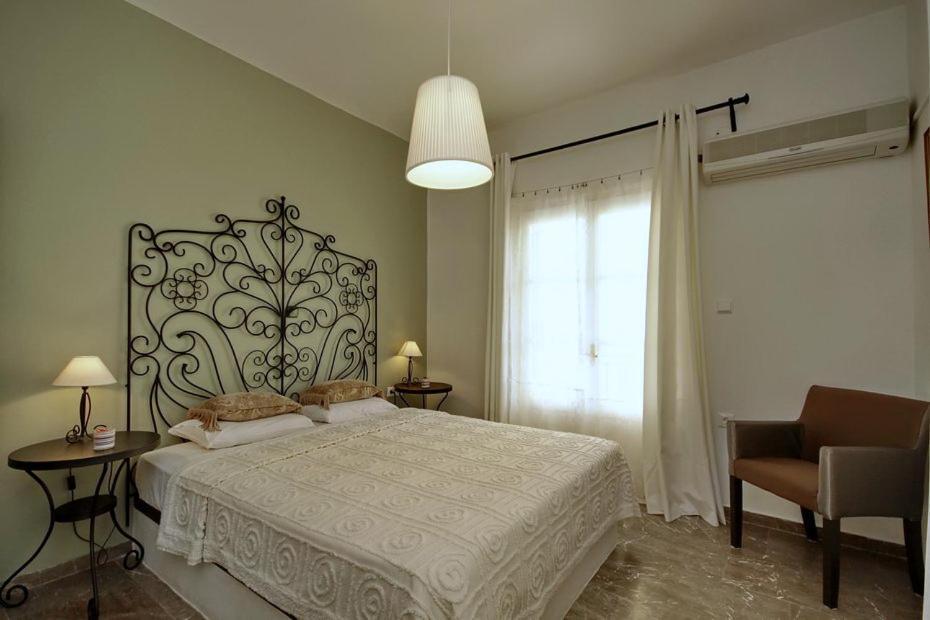 Aloe Luxury Apartments Porto Heli Exterior photo