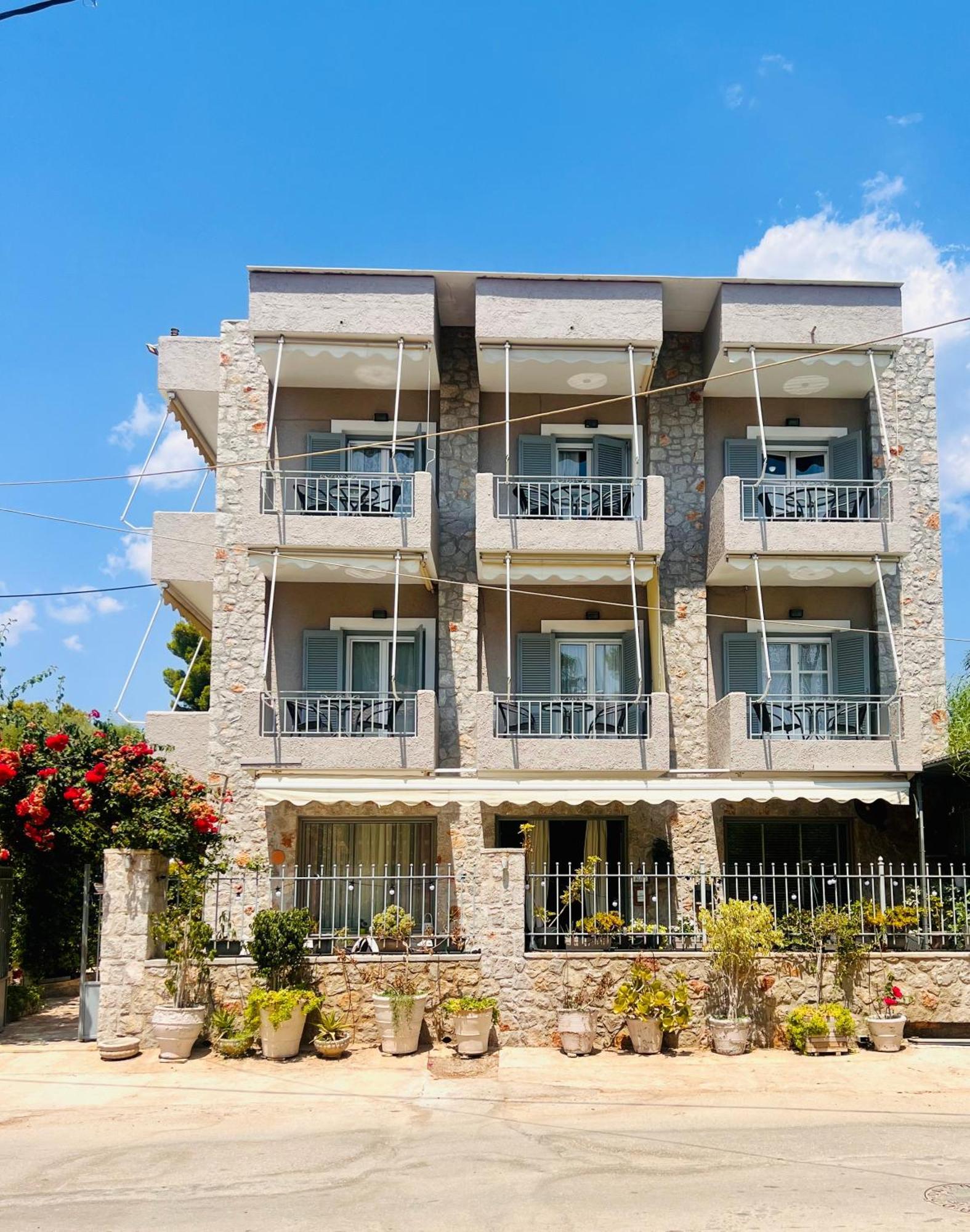 Aloe Luxury Apartments Porto Heli Exterior photo